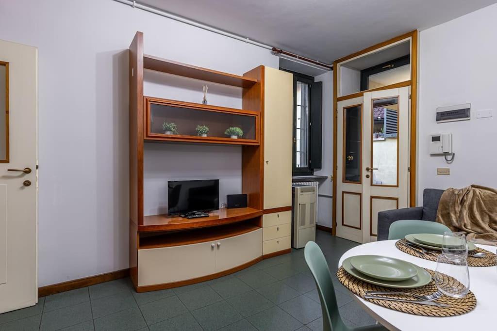 Close To Duomo Lovely City Center Flat Apartment Milan Exterior photo